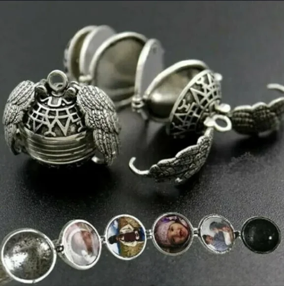Silver Photo Locket Necklace - Picture 3 of 7